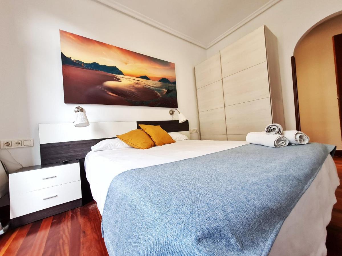 Pension Yoldi San Sebastian Bagian luar foto
