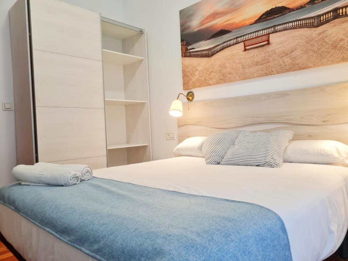 Pension Yoldi San Sebastian Bagian luar foto